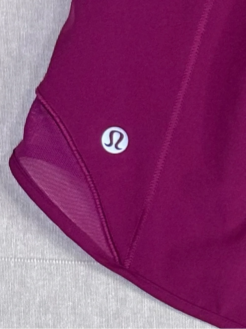 Lululemon Berry Magenta Run Shorts Size 6 Athletic Lightweight Activewear